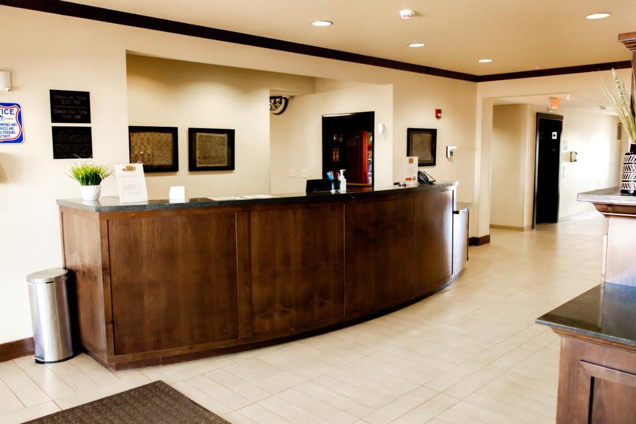 Black Gold Suites Stanley ภายนอก รูปภาพ